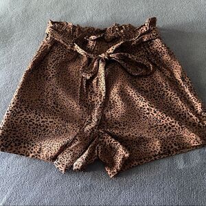 NWT thread and supply paperbag lepord shorts size xs